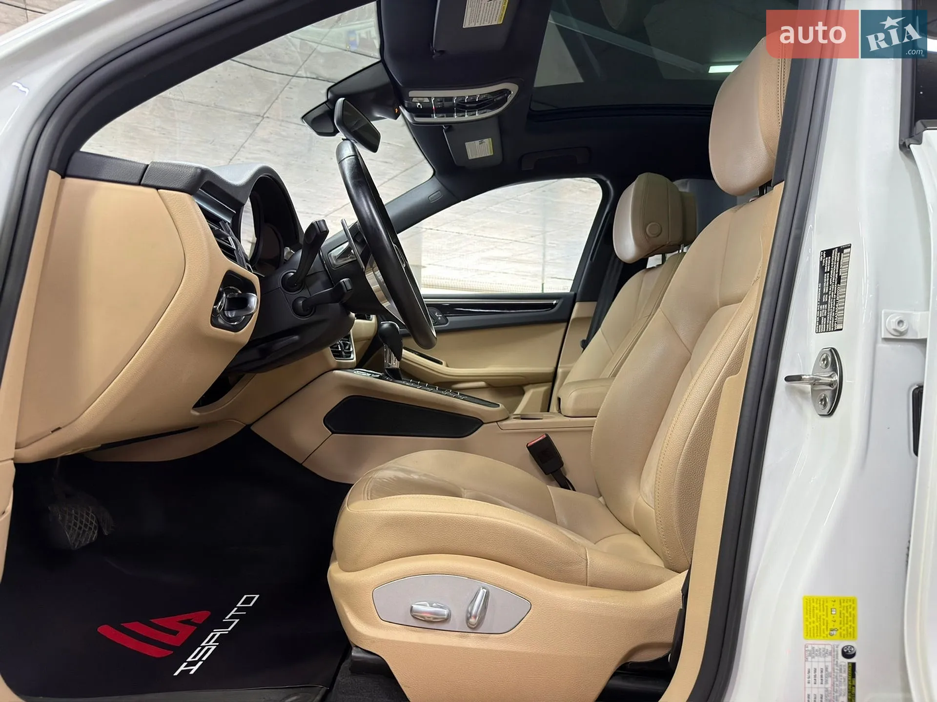 2019 Porsche Macan - мініатюра 22
