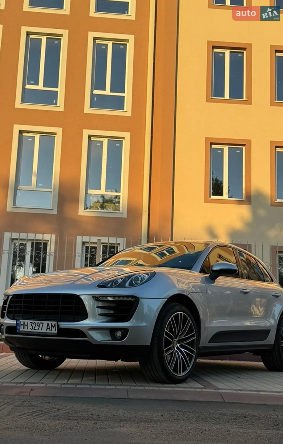 2017 Porsche Macan - мініатюра 4