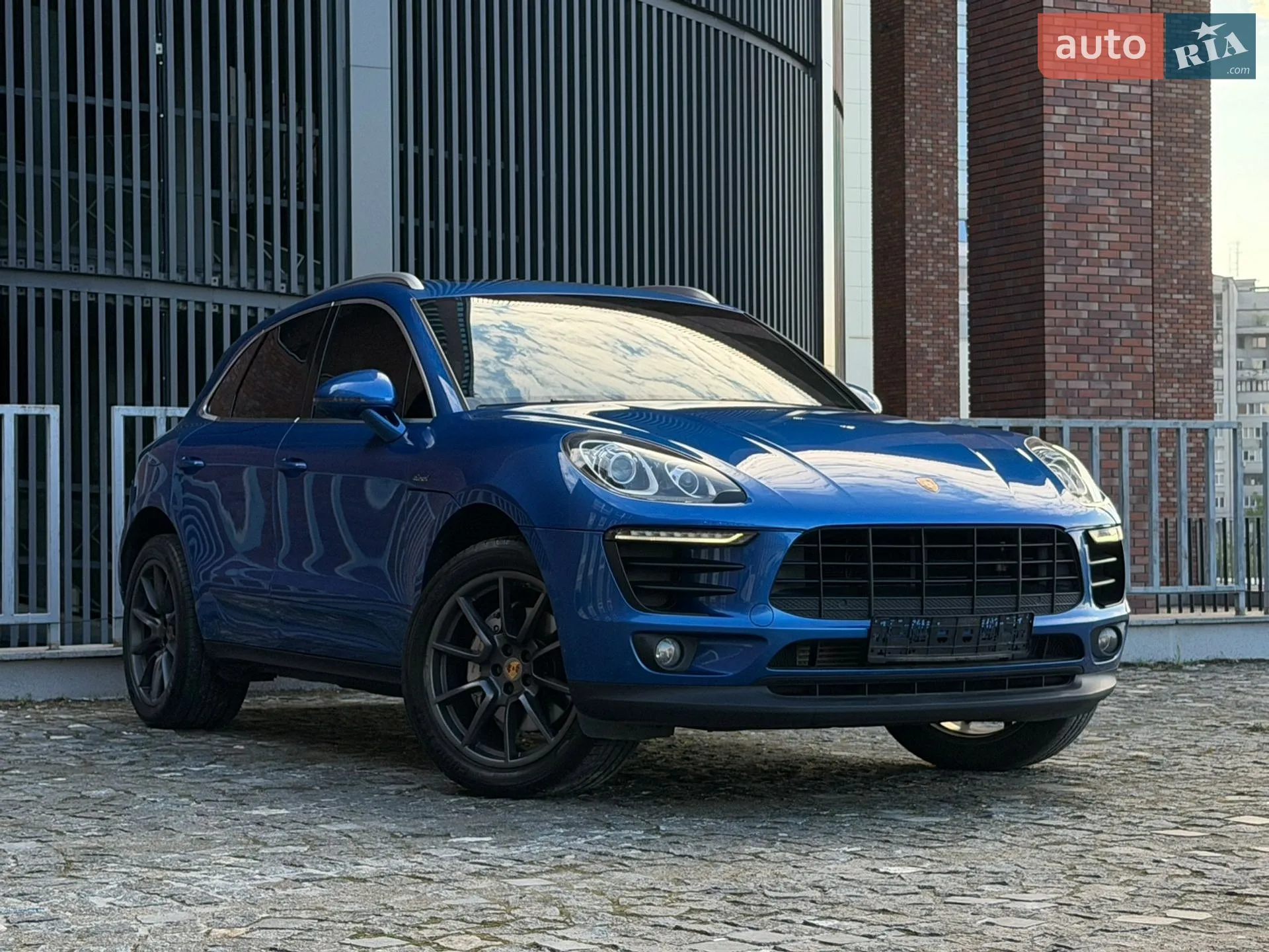 2017 Porsche Macan - мініатюра 3