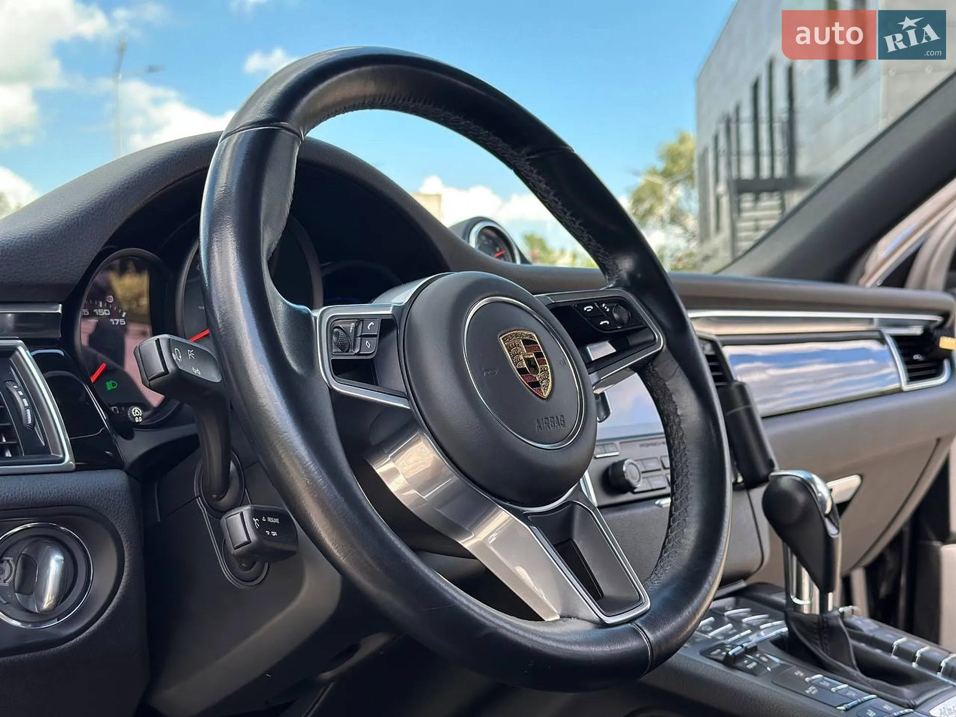 2018 Porsche Macan - мініатюра 10
