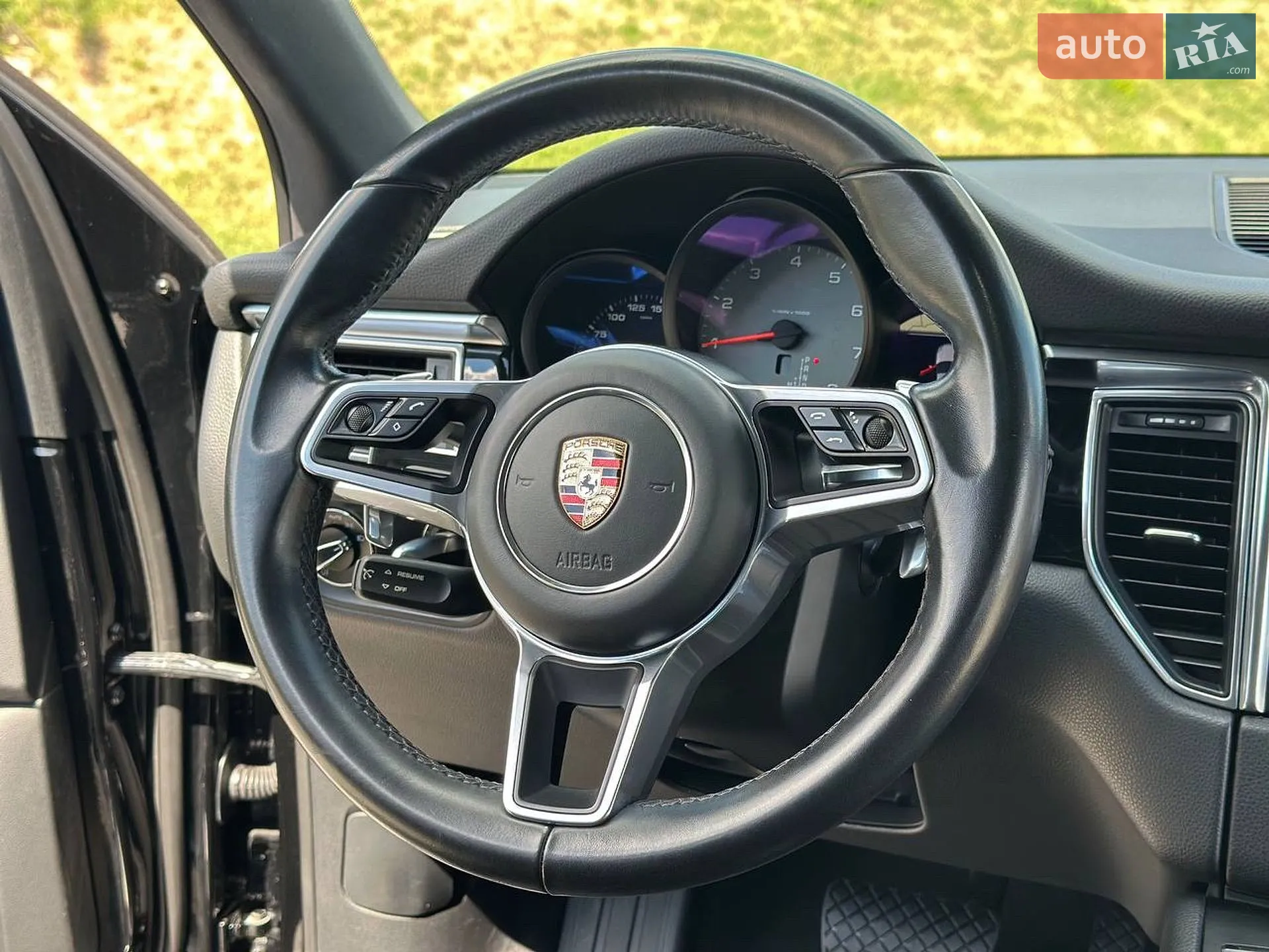 2018 Porsche Macan - мініатюра 22