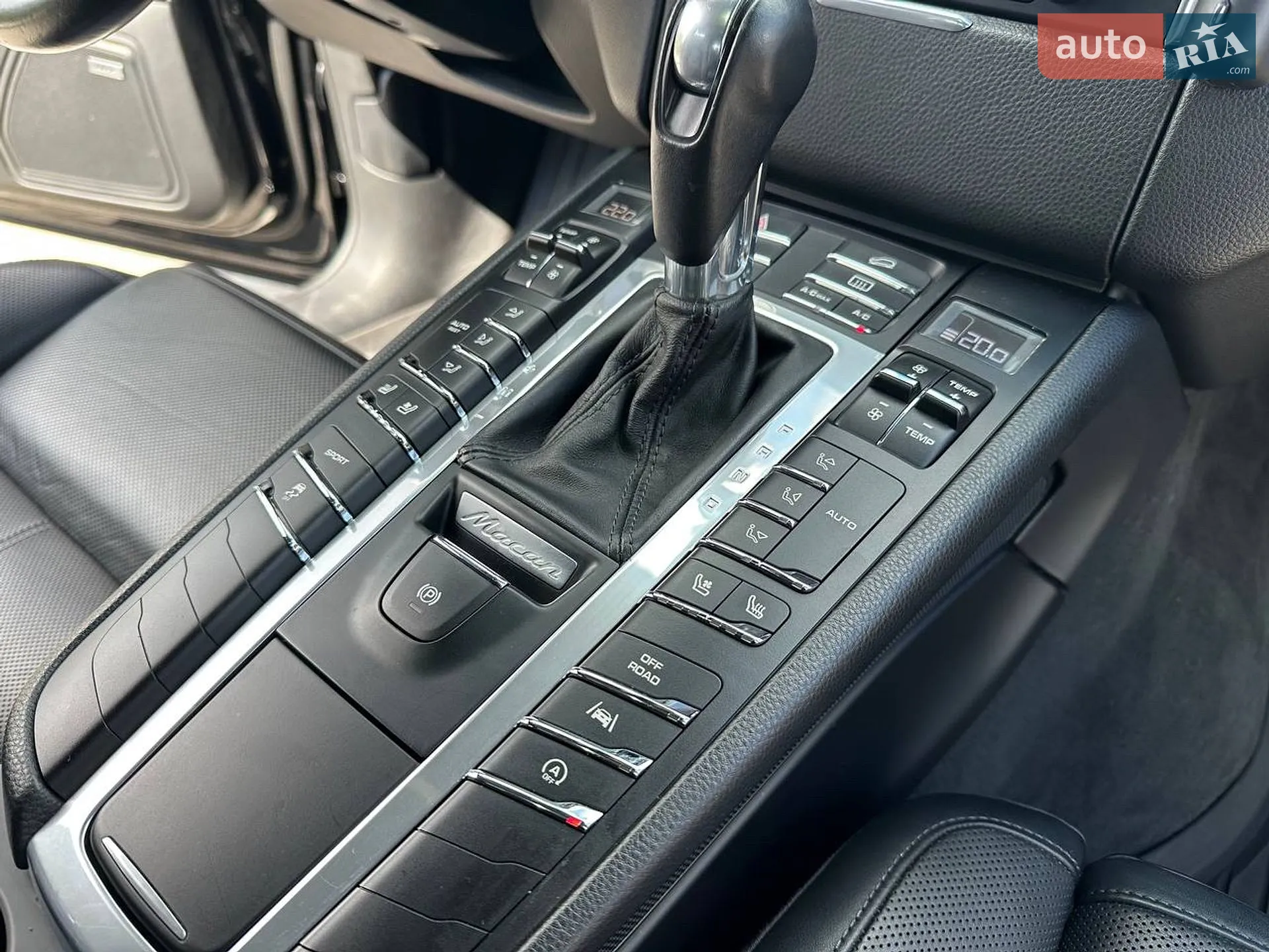 2018 Porsche Macan - мініатюра 35