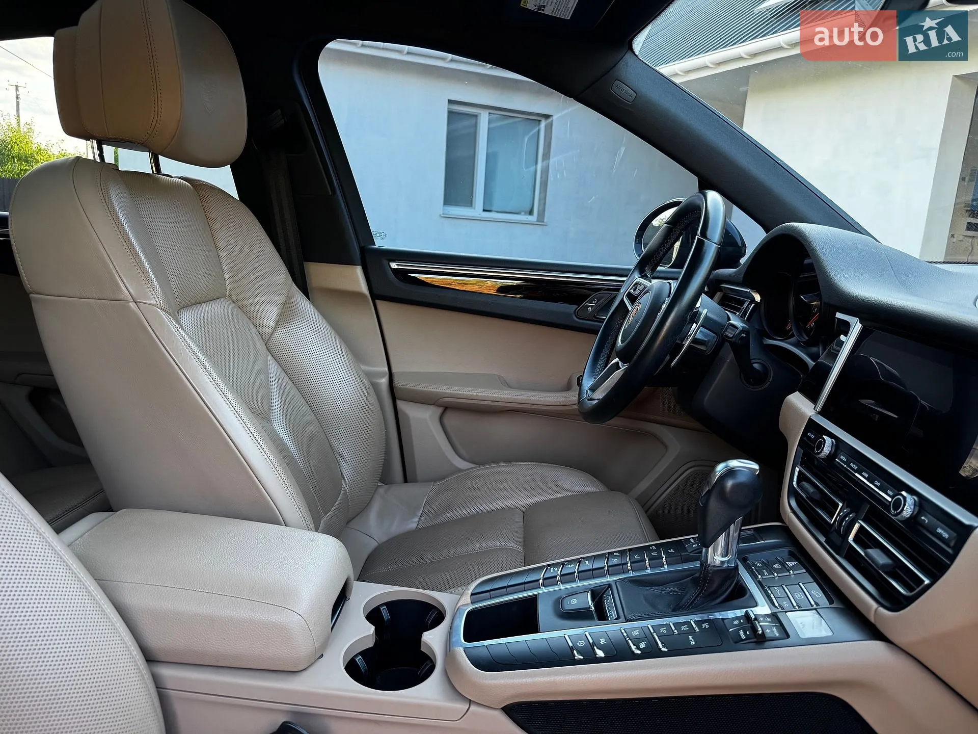 2021 Porsche Macan - мініатюра 27