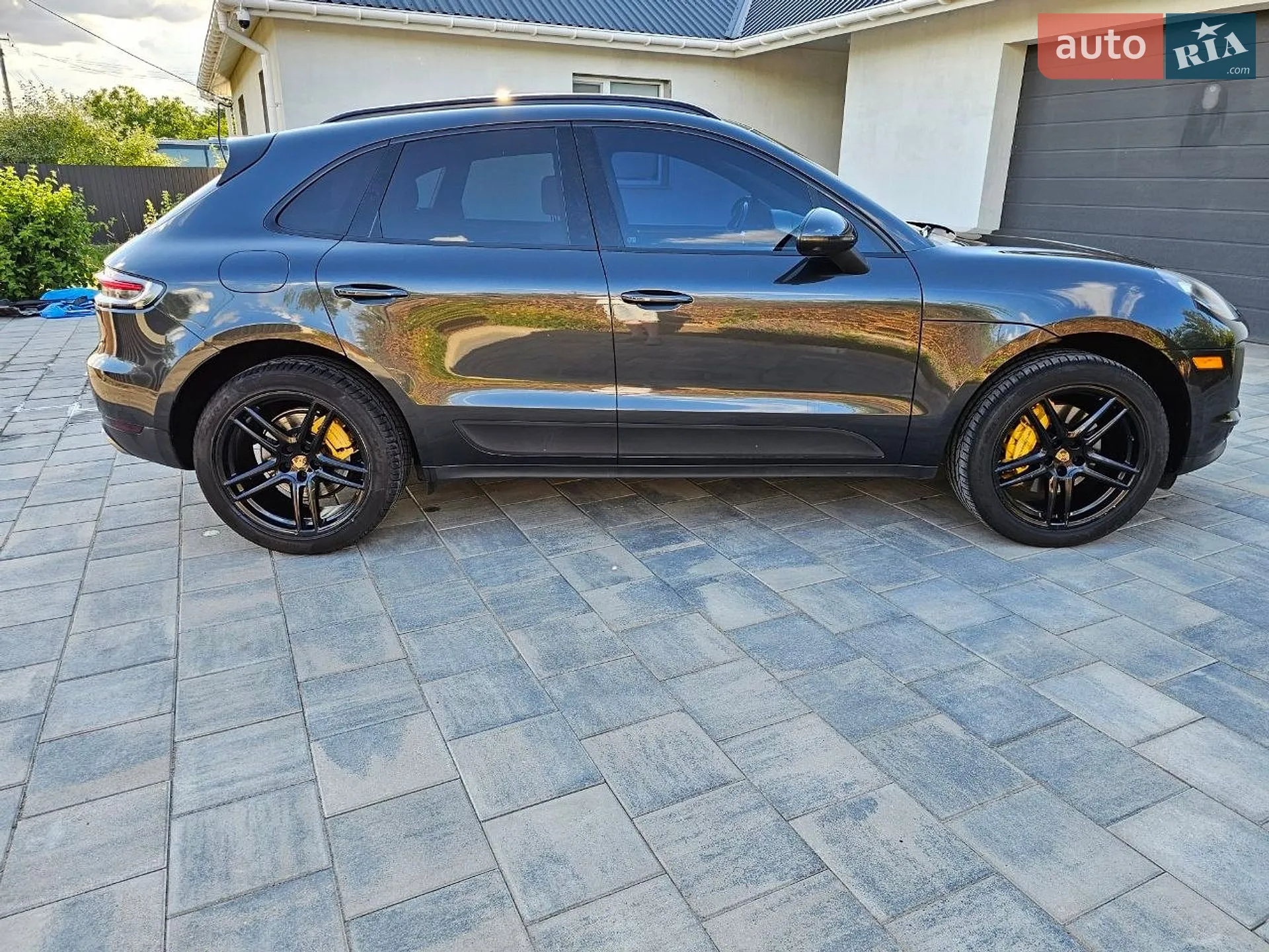 2021 Porsche Macan - мініатюра 8