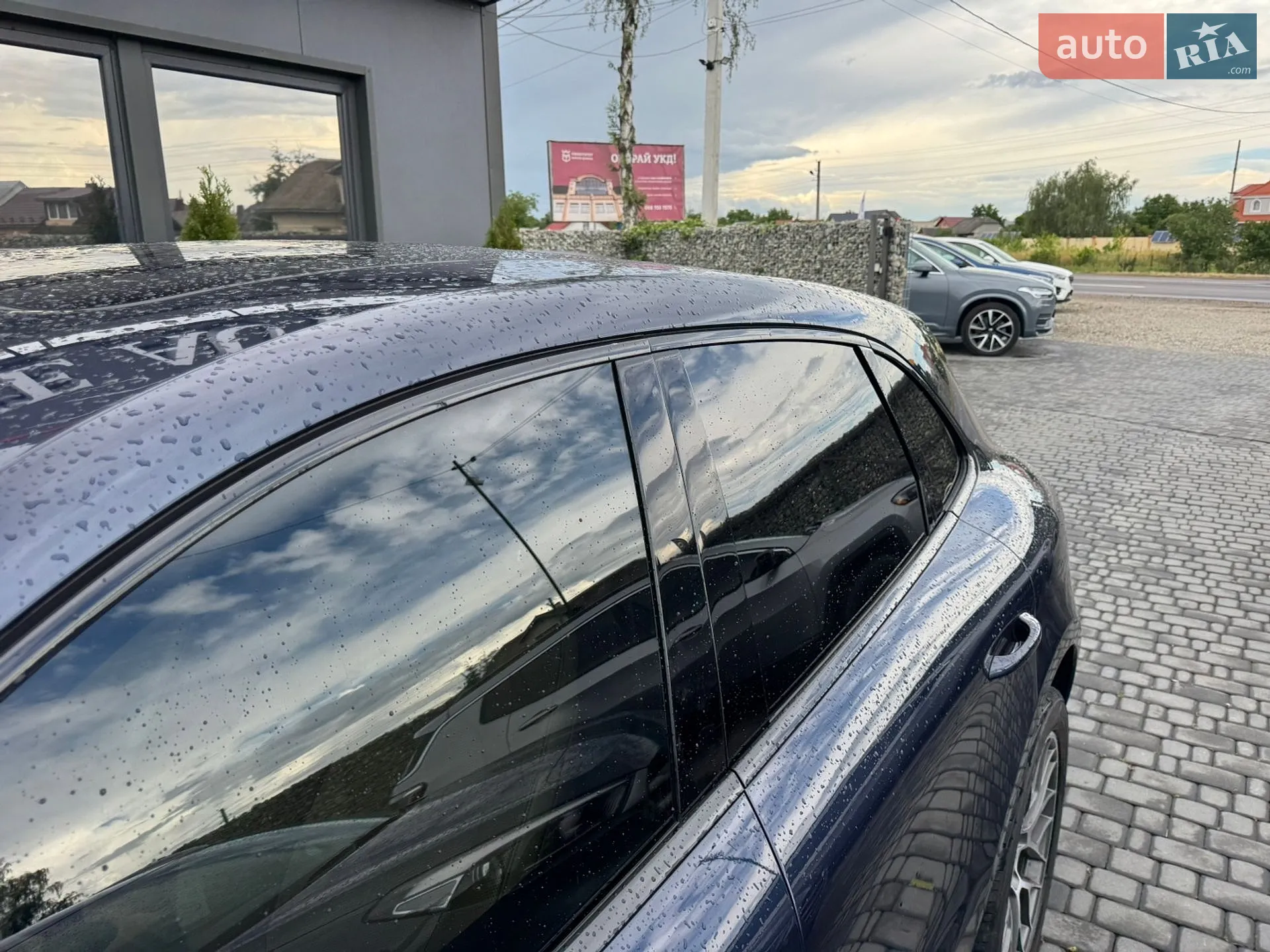 2017 Porsche Macan - мініатюра 16