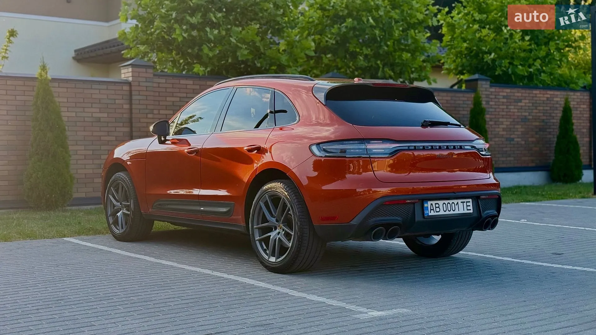 2022 Porsche Macan - мініатюра 8