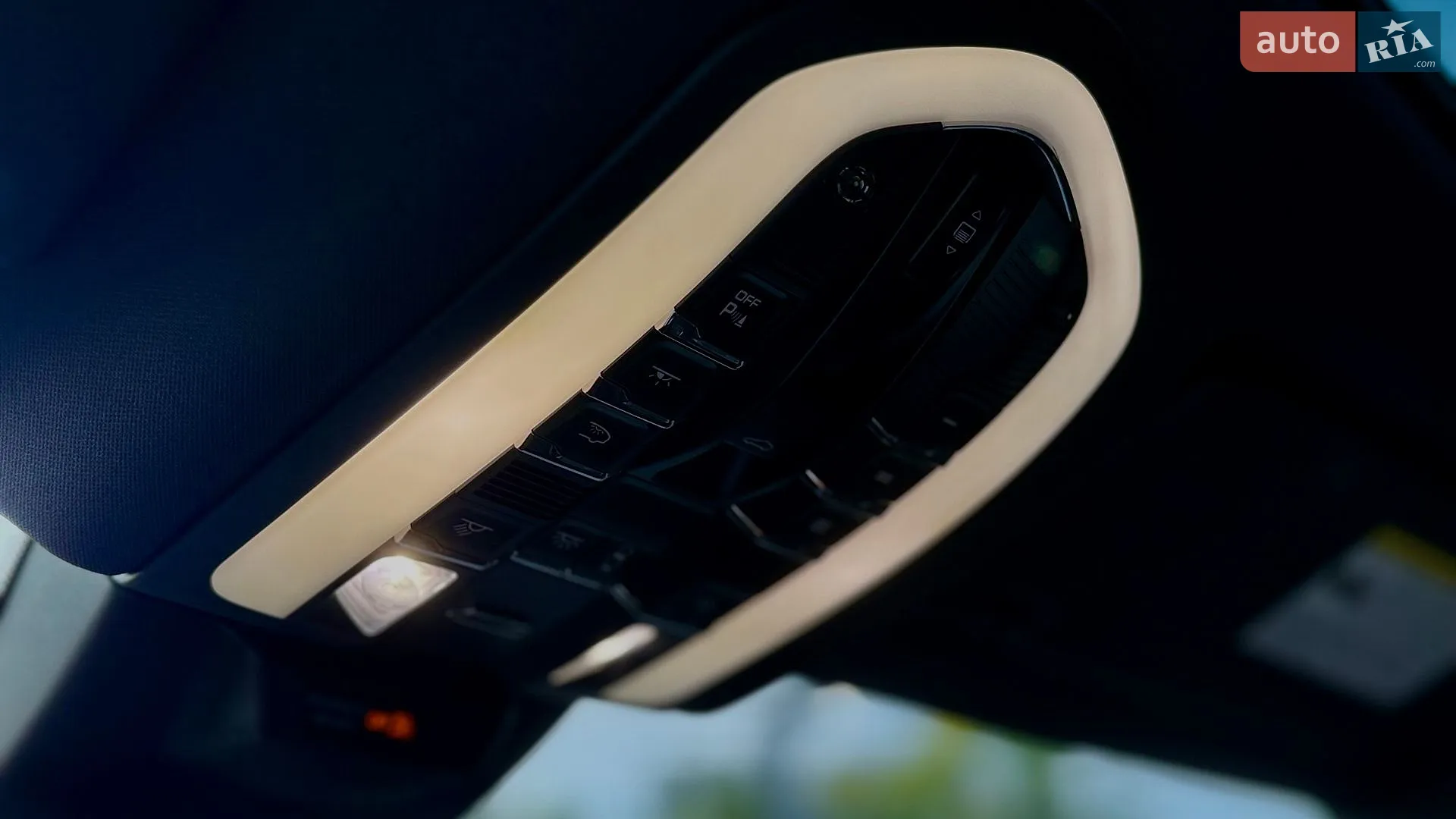 2022 Porsche Macan - мініатюра 36