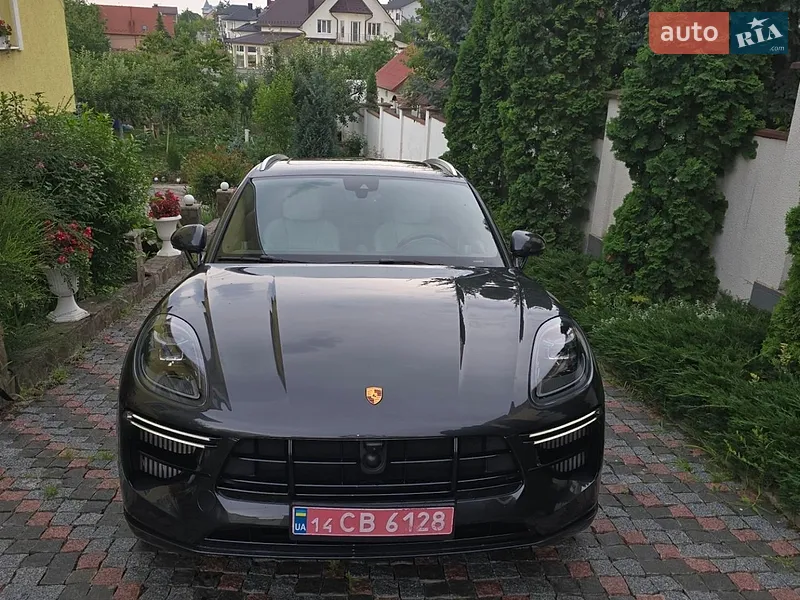 Porsche Macan