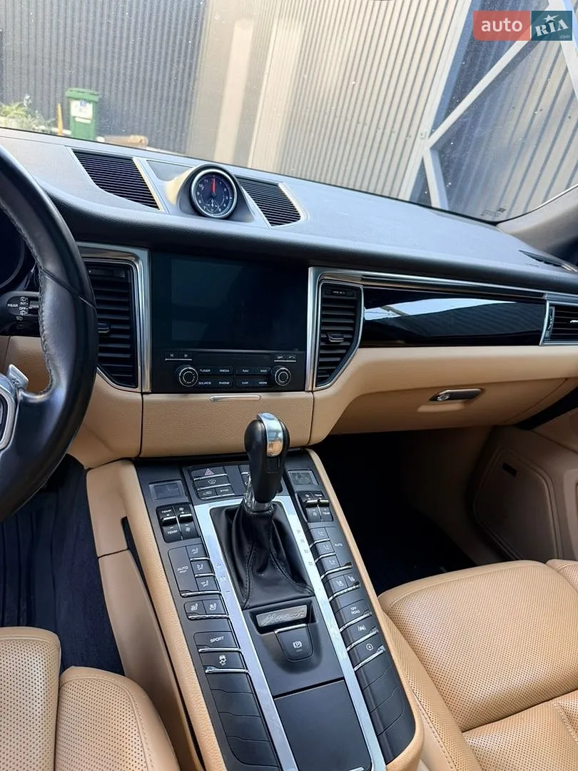 2018 Porsche Macan - мініатюра 3