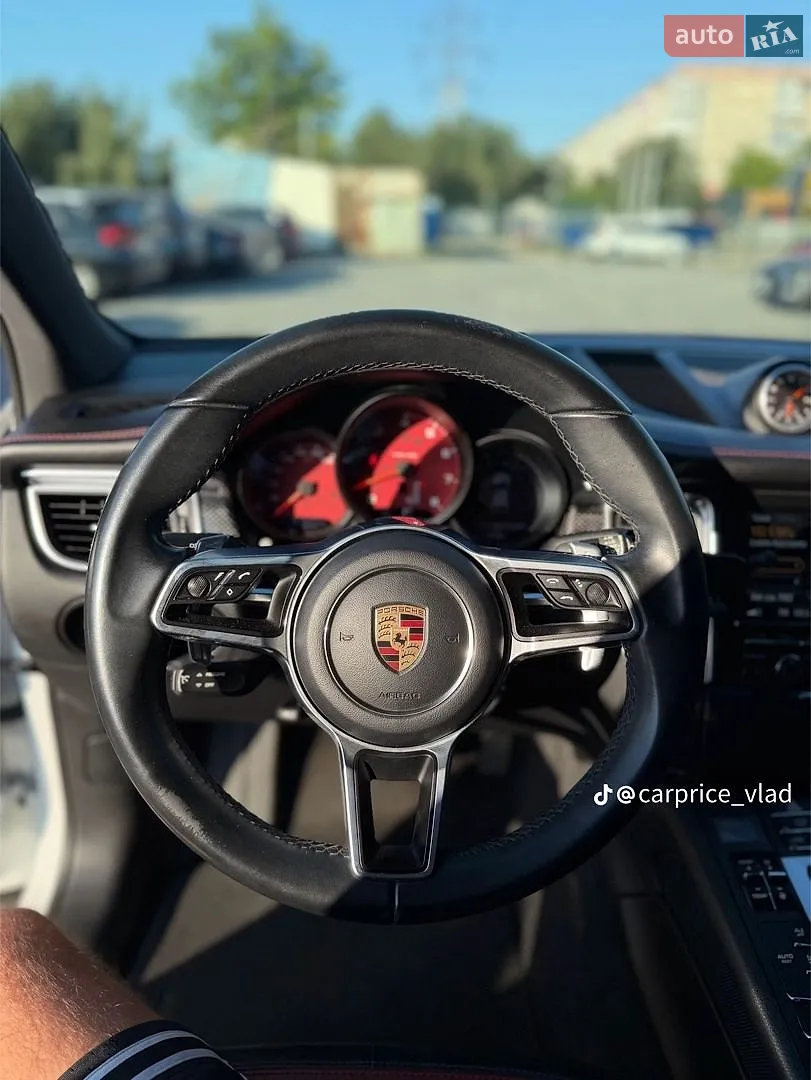 2015 Porsche Macan - мініатюра 12