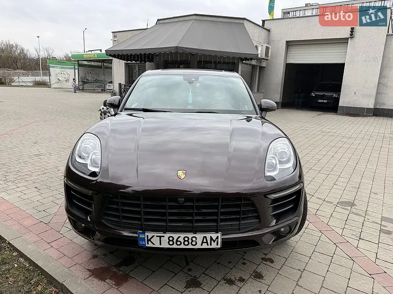 Porsche Macan 2015