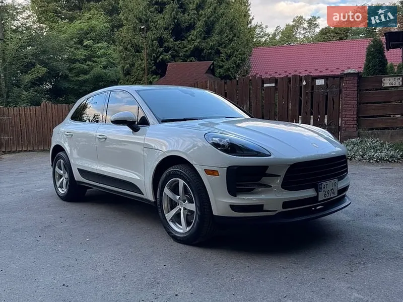 Porsche Macan 2020