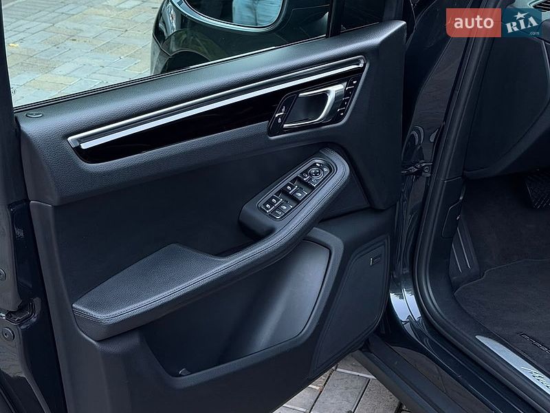 Внедорожник / Кроссовер Porsche Macan 2019 в Кременчуге