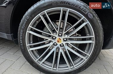 Внедорожник / Кроссовер Porsche Macan 2021 в Коломые