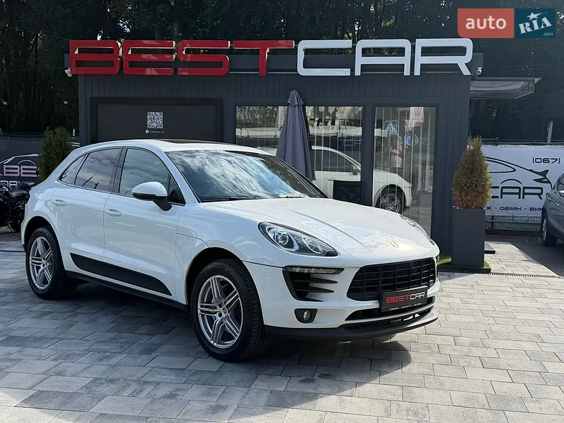 Porsche Macan 2015