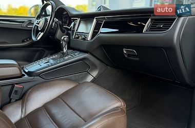 Внедорожник / Кроссовер Porsche Macan 2015 в Белой Церкви