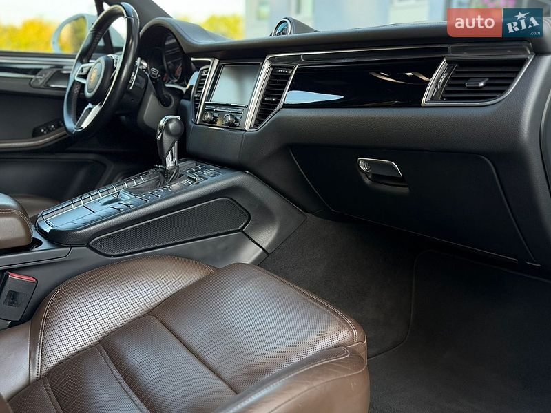 Внедорожник / Кроссовер Porsche Macan 2015 в Белой Церкви