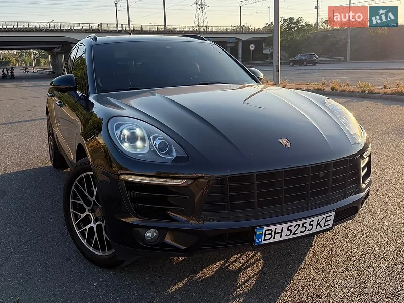 Porsche Macan 2014