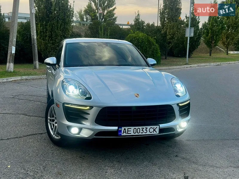Porsche Macan