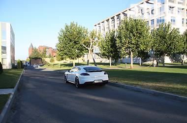 Хэтчбек Porsche Panamera 2013 в 