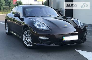  Porsche Panamera 2010 в Киеве