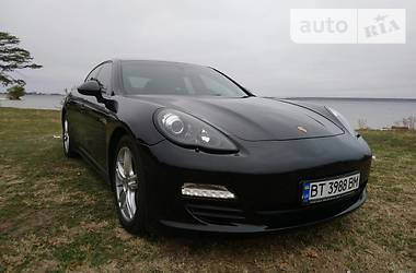 Лифтбек Porsche Panamera 2012 в Каховке