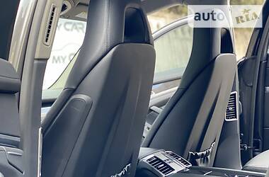Хетчбек Porsche Panamera 2013 в 