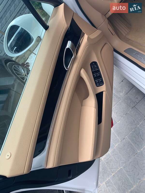 Хэтчбек Porsche Panamera 2010 в Тернополе