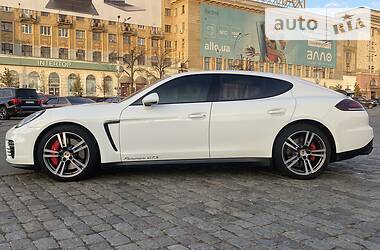 Лифтбек Porsche Panamera 2013 в Харькове