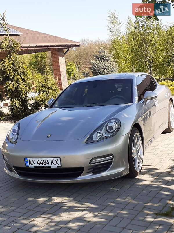 Седан Porsche Panamera 2010 в Харькове фото 3 Седан Porsche Panamera 2010 в Харькове