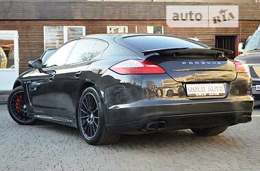 Лифтбек Porsche Panamera 2012 в Одессе