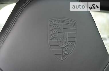 Фастбэк Porsche Panamera 2017 в 