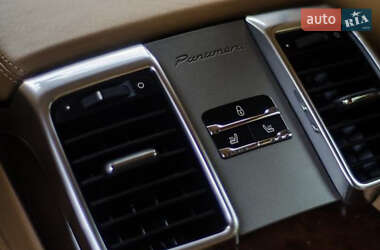 Фастбэк Porsche Panamera 2012 в 