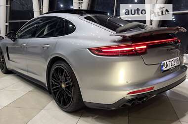 Фастбек Porsche Panamera 2019 в 
