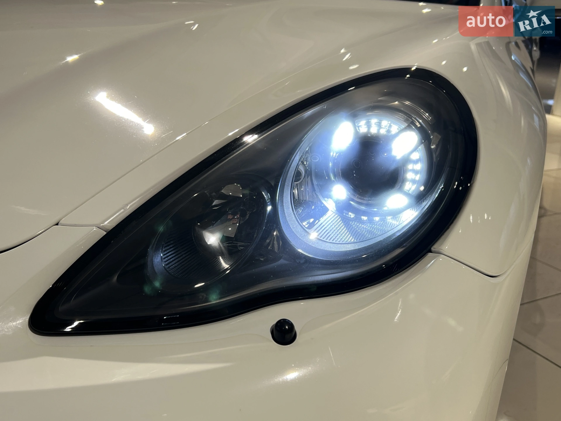 2012 Porsche Panamera - мініатюра 4