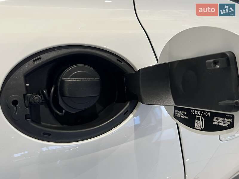 Фастбек Porsche Panamera 2012 в Києві фото 20 Фастбек Porsche Panamera 2012 в Києві