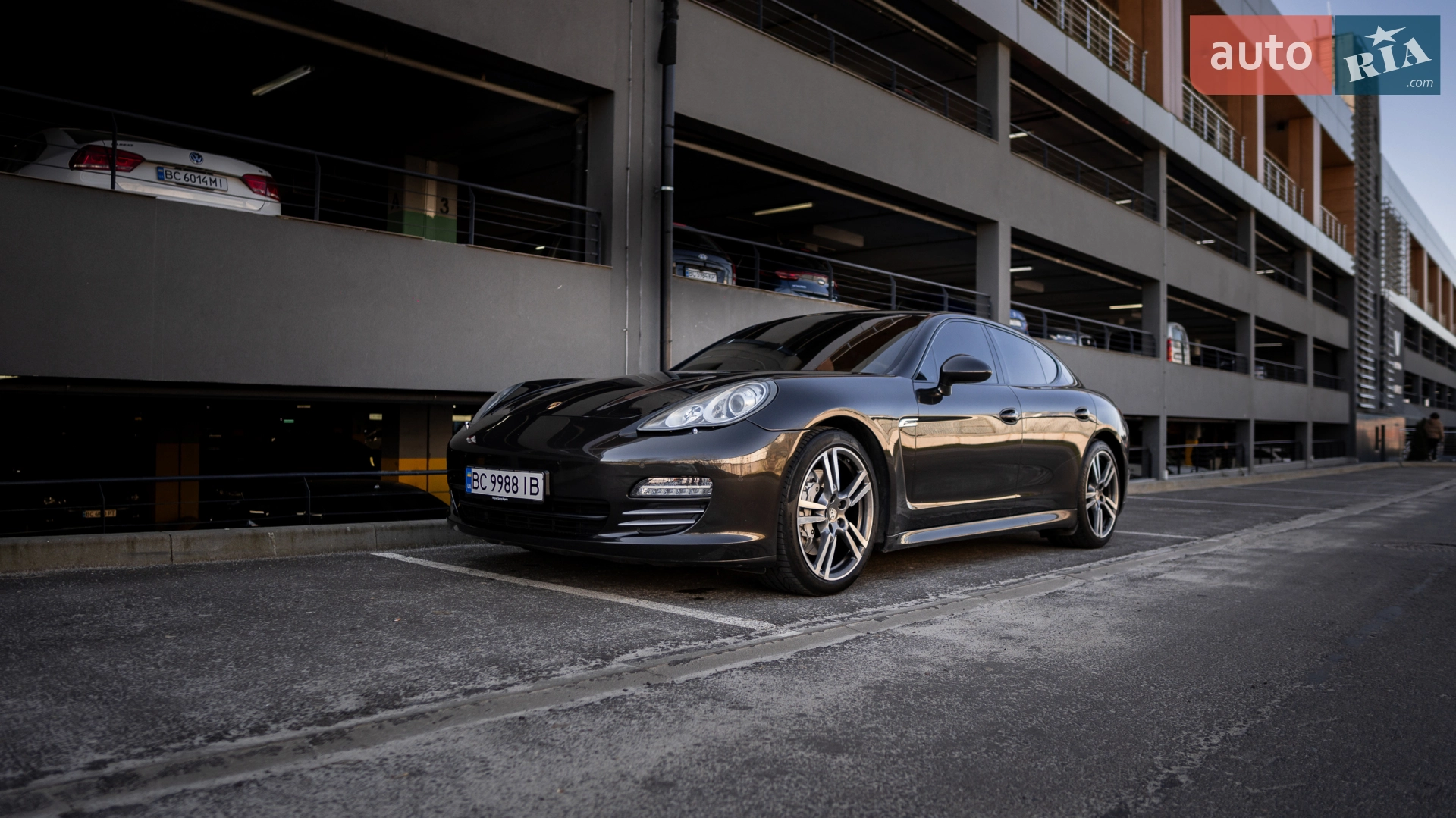 2010 Porsche Panamera - мініатюра 3