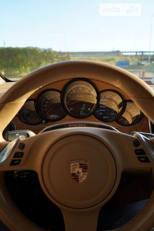 Фастбэк Porsche Panamera 2010 в Киеве фото 23 Фастбэк Porsche Panamera 2010 в Киеве