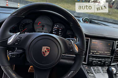 Фастбэк Porsche Panamera 2014 в Одессе