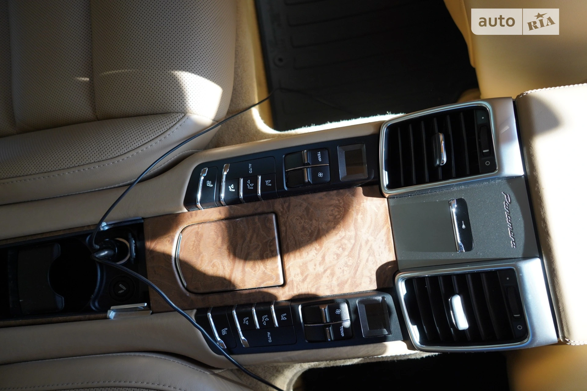 2010 Porsche Panamera - мініатюра 19