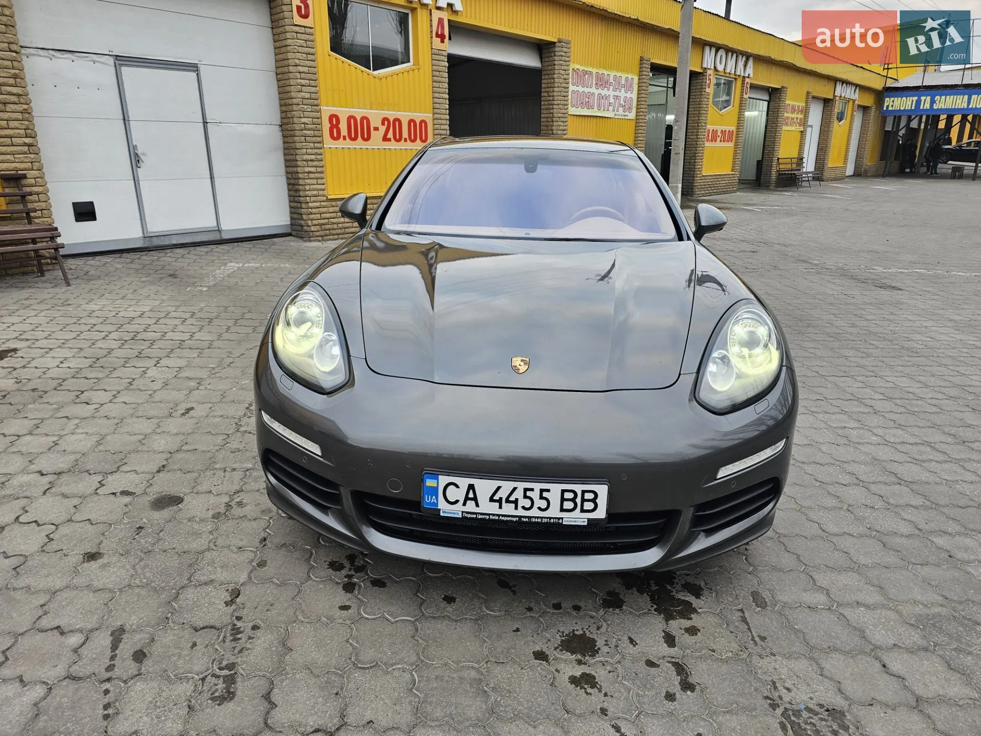2013 Porsche Panamera - мініатюра 11