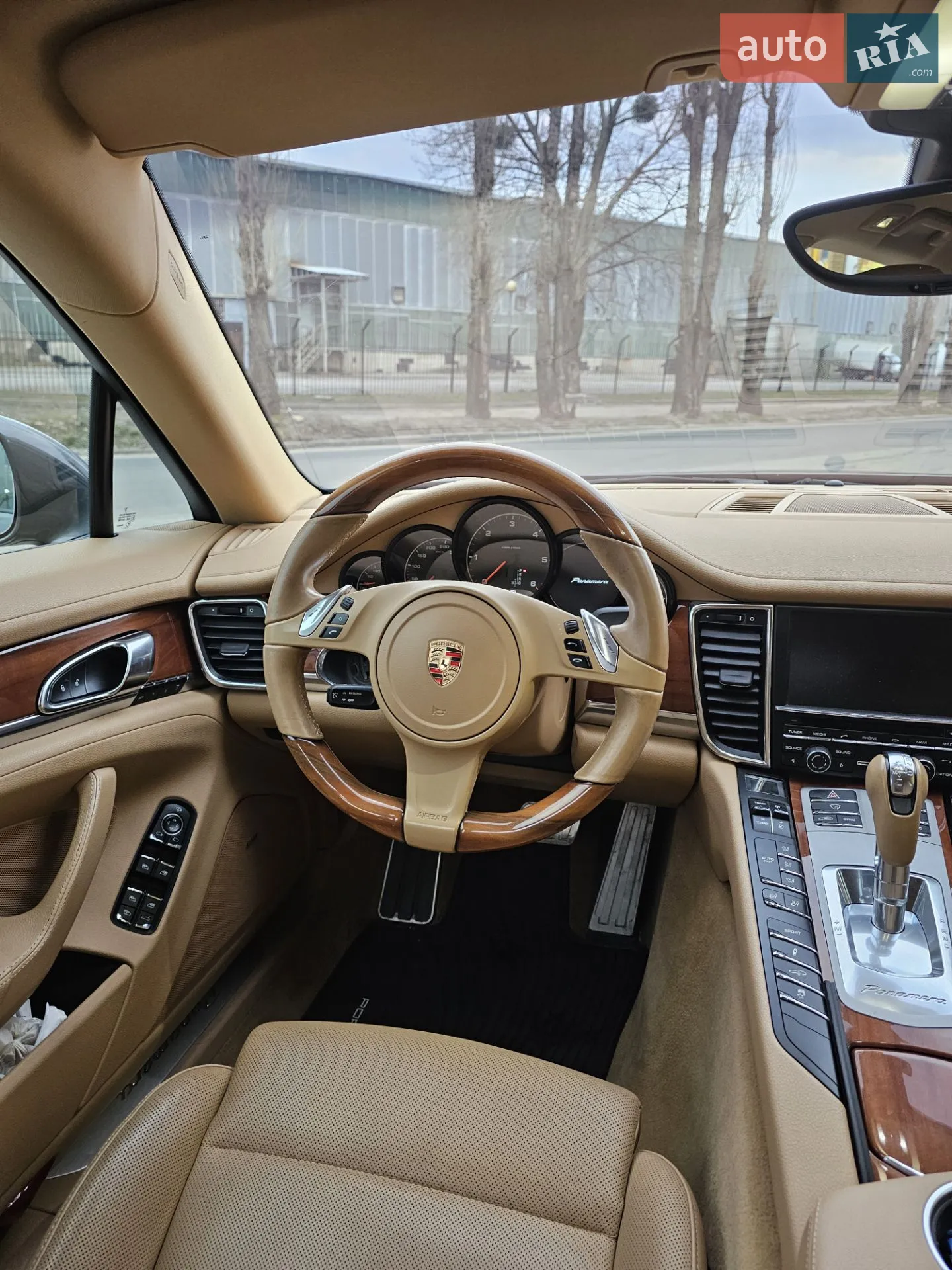 2013 Porsche Panamera - мініатюра 27