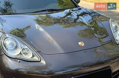 Фастбэк Porsche Panamera 2012 в Кривом Роге