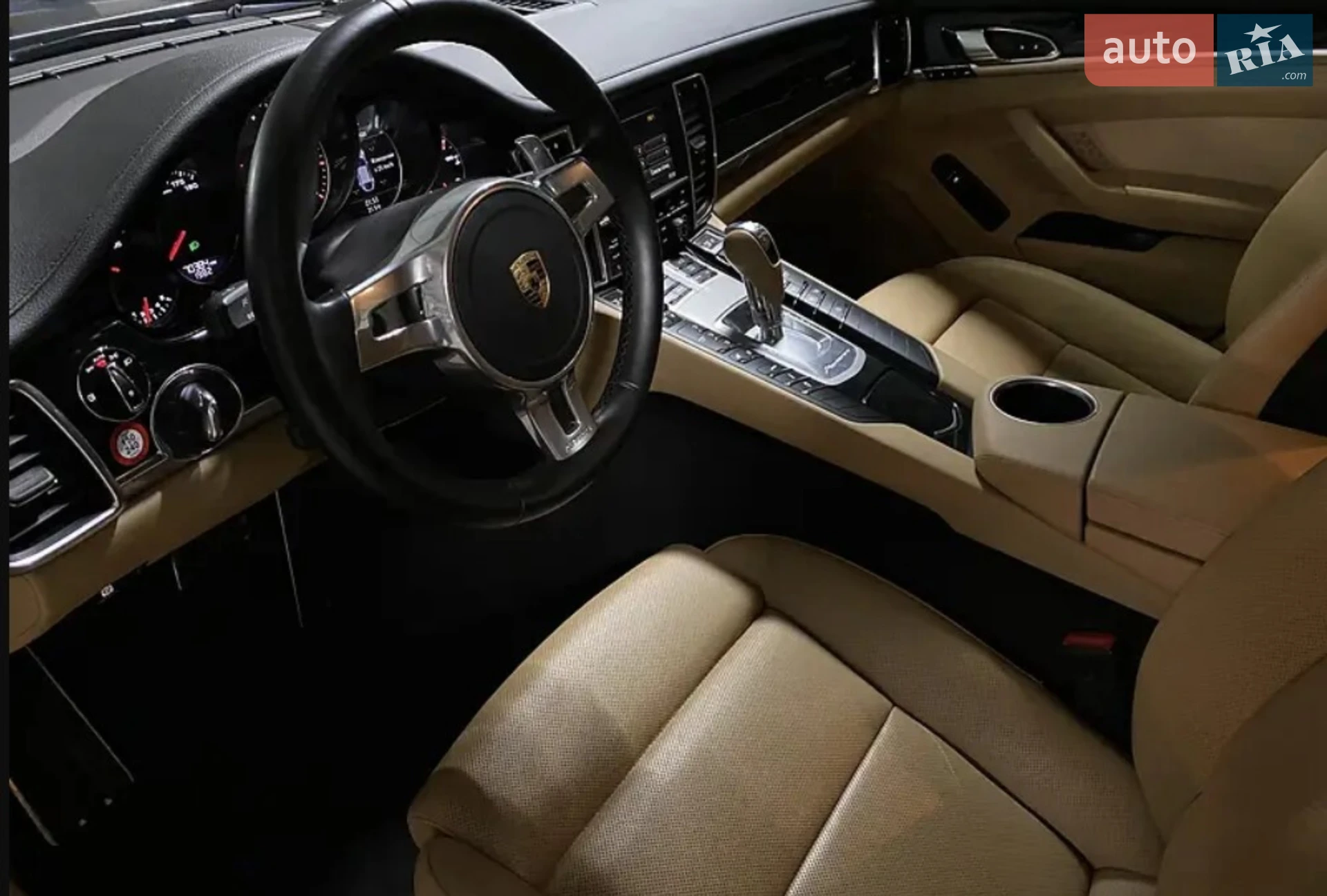 2016 Porsche Panamera - мініатюра 21
