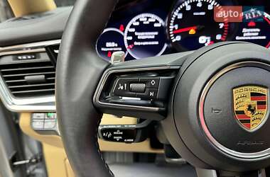 Фастбэк Porsche Panamera 2021 в 