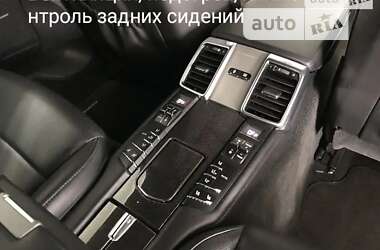 Фастбек Porsche Panamera 2011 в 