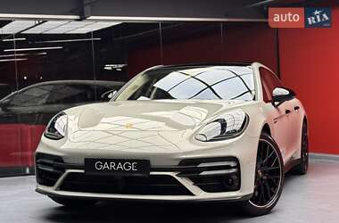 Універсал Porsche Panamera 2021 в Києві