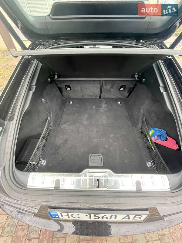 Фастбэк Porsche Panamera 2018 в Львове