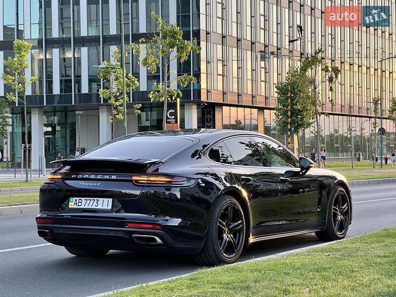 Фастбэк Porsche Panamera 2020 в Виннице