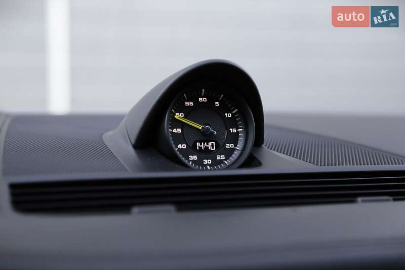 Фастбэк Porsche Panamera 2019 в Киеве